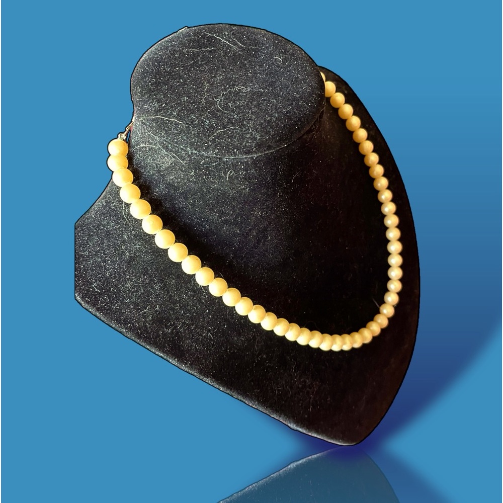 Vintage Faux String of Pearls